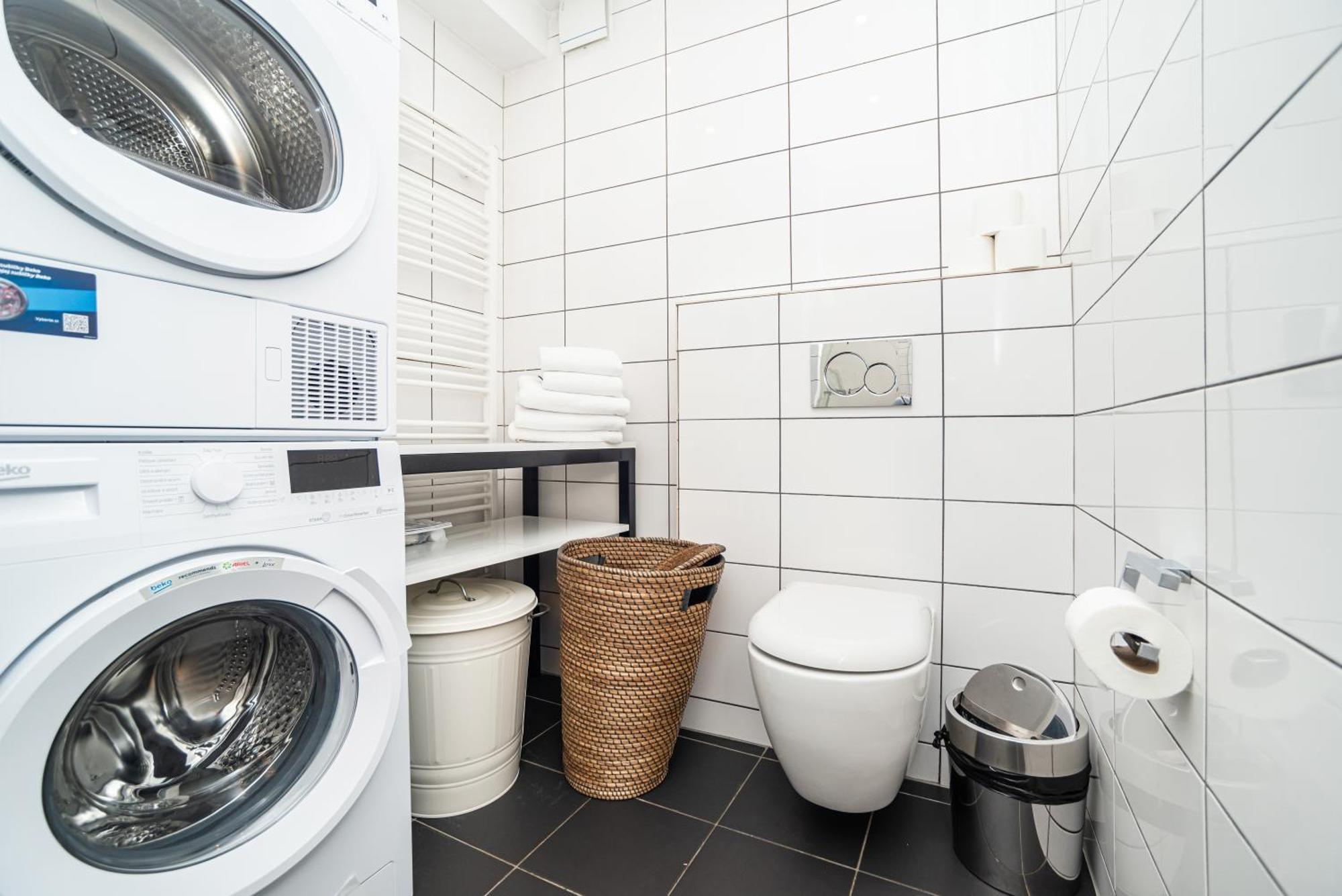 Luxurious 3bed Very Spacious In The Area Lejlighed